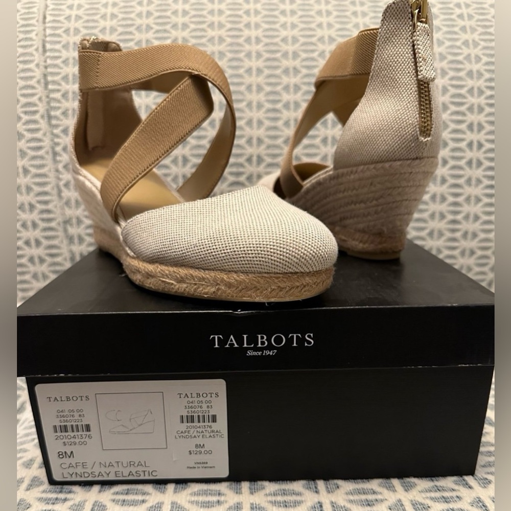 Great condition. Worn 1 time. Sz 8. Talbots. ESPADRILLE WEDGES. natural